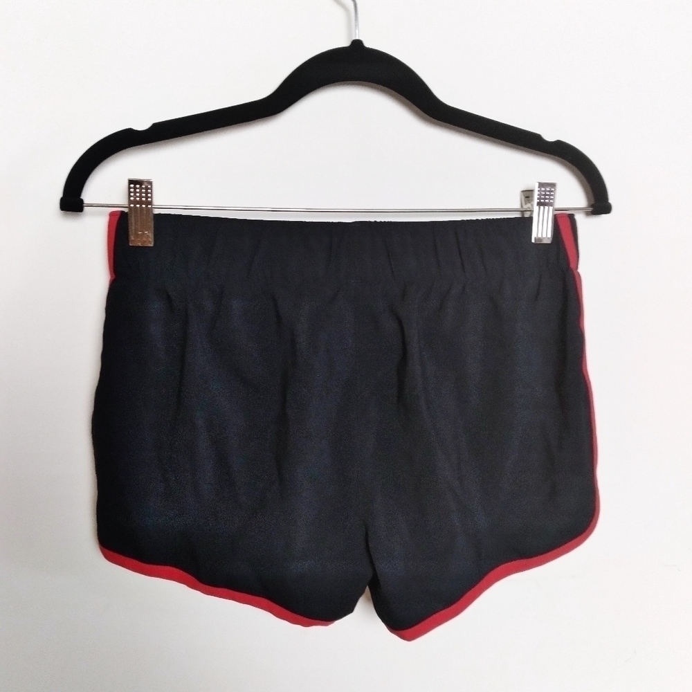 Adidas Women's Climalite Aktiv Athletic Black and Red Shorts Size Small - Picture 2 of 8